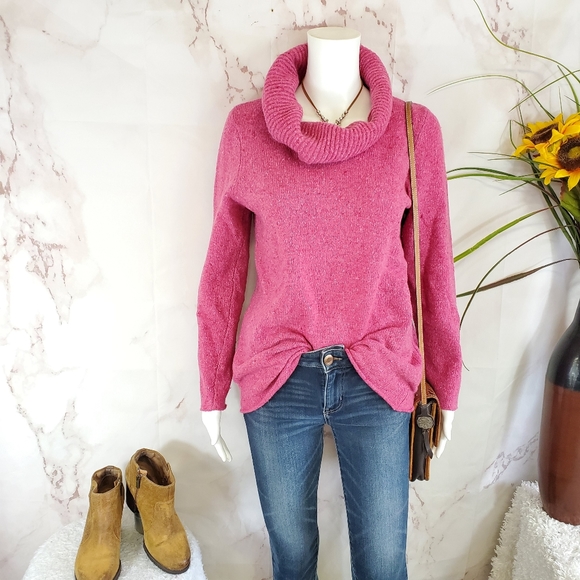 J. Jill Sweaters - J. Jill cashmere blend amazingly soft knit sweater